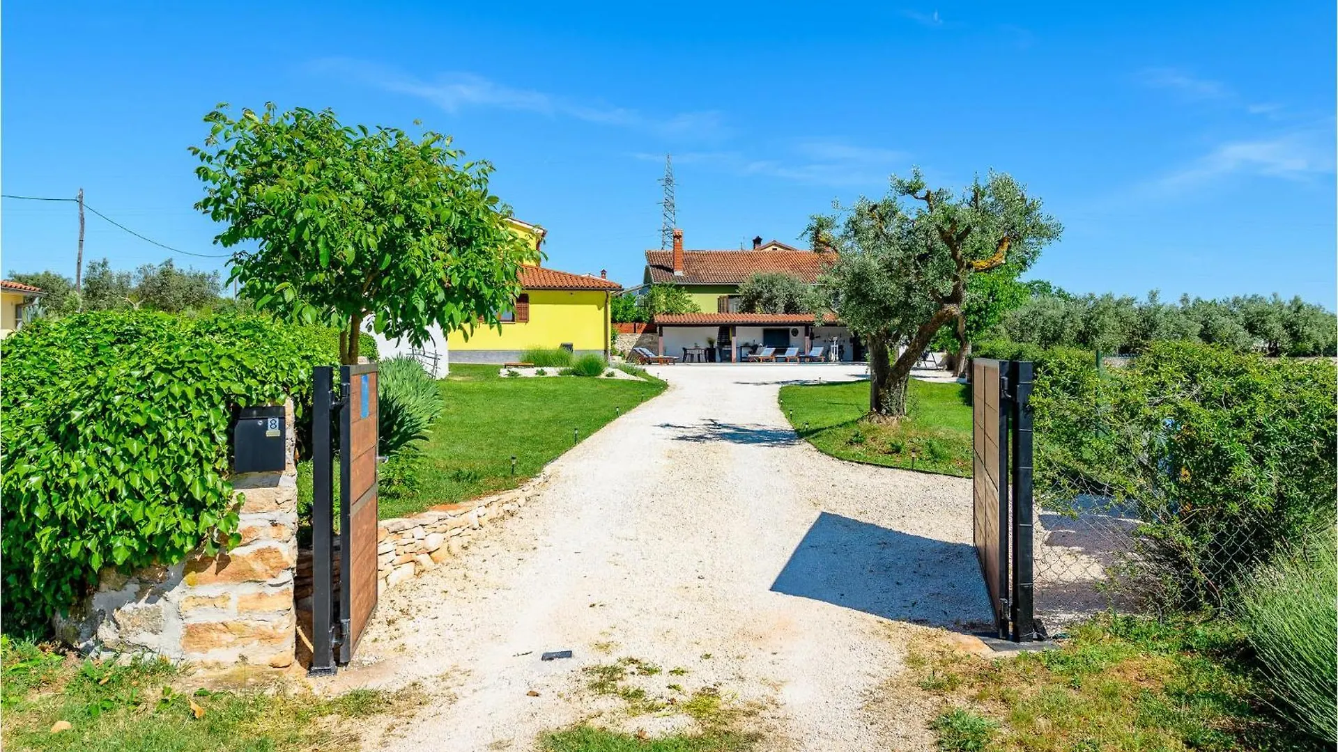 Cozy Home In Galizana With Outdoor Swimming Pool